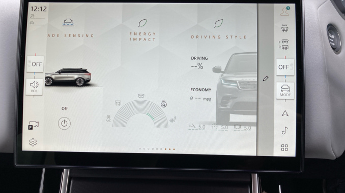 Land Rover Range Rover Velar 3.0 D300 MHEV Belgravia Edition Satin 5dr Auto Diesel Estate - Image 34